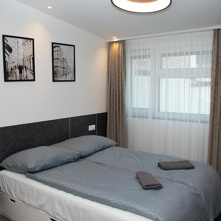 Luxury Cozy 2 Bdr Downtown Apt.7 부다페스트 외부 사진