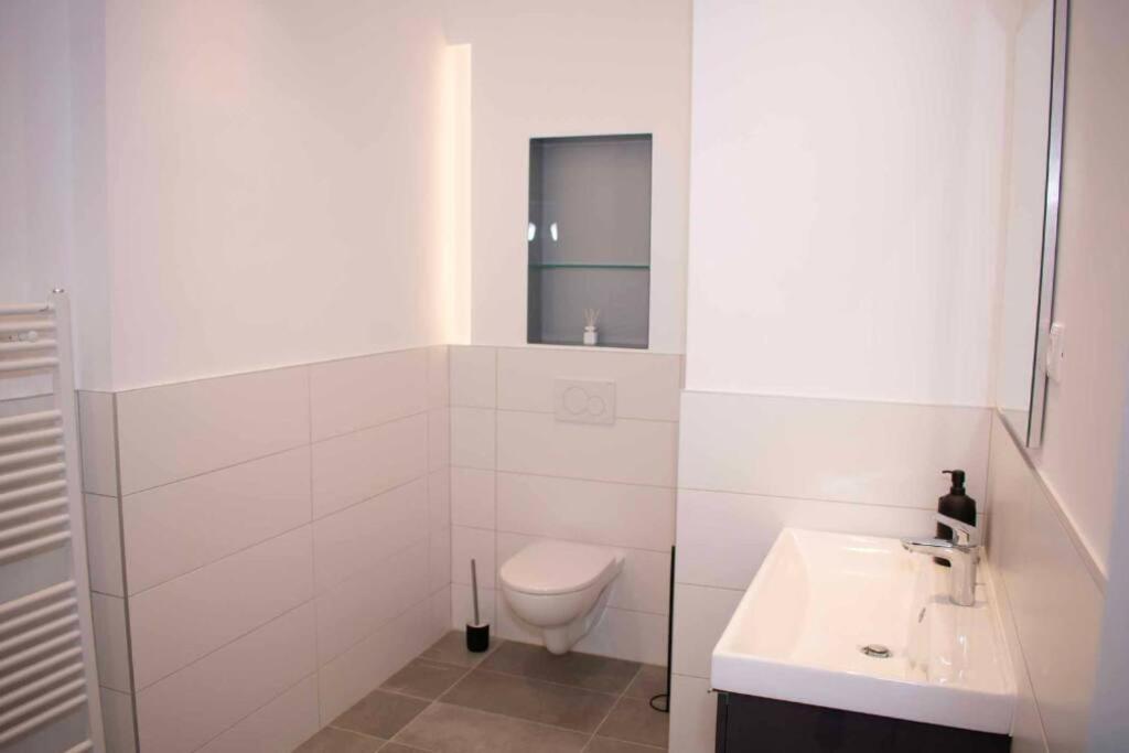 Luxury Cozy 2 Bdr Downtown Apt.7 부다페스트 외부 사진
