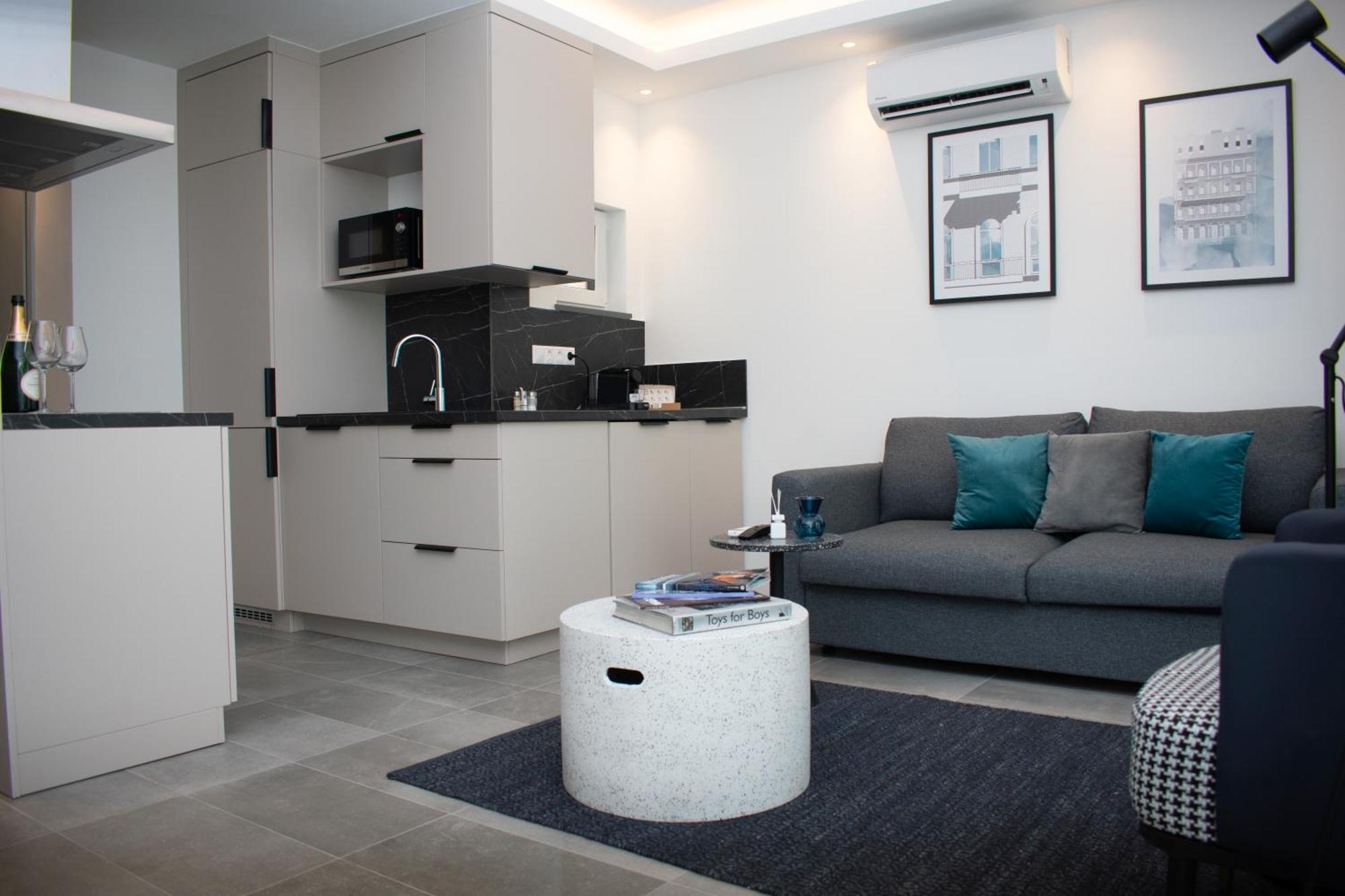 Luxury Cozy 2 Bdr Downtown Apt.7 부다페스트 외부 사진